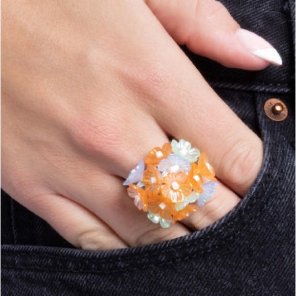 NWT Orange & Silver Floral Ring(Last One)